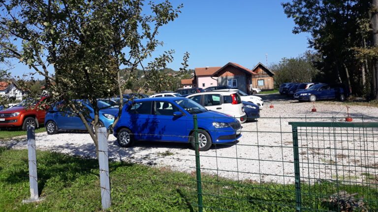 Parking Aerodrom Tuzla Parkiraliste Sabic