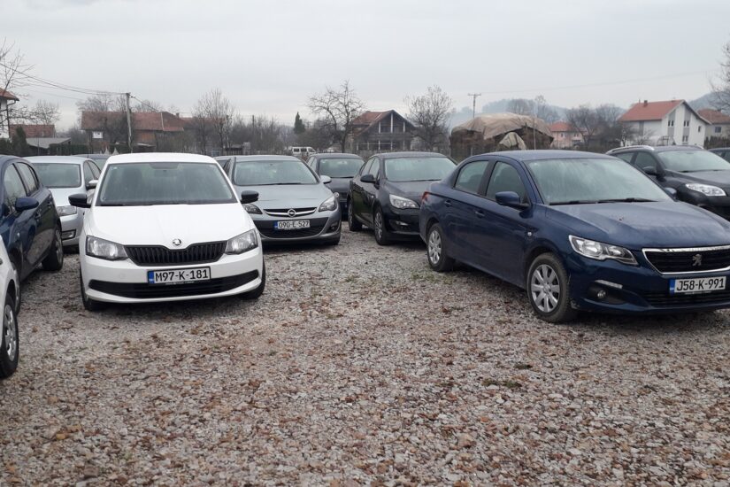 Parking Aerodrom Tuzla