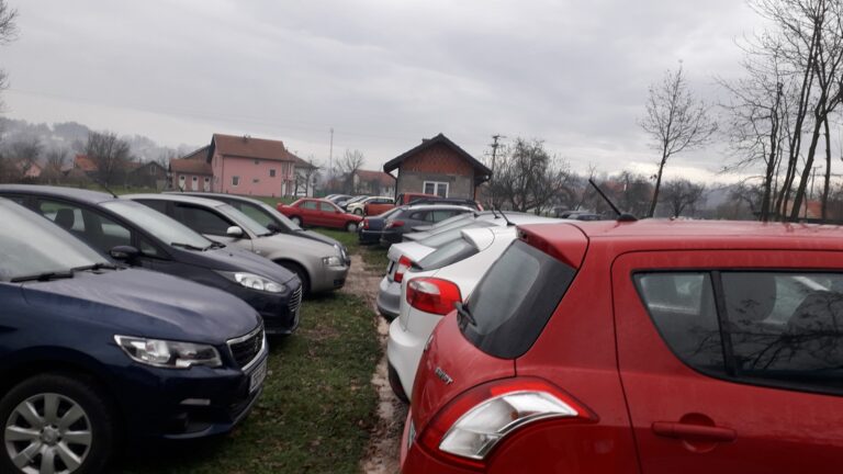 Parking Tuzla Aerodorm